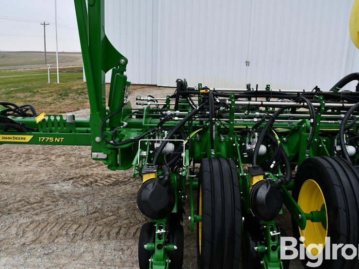 2023-john-deere-1775nt-image-20