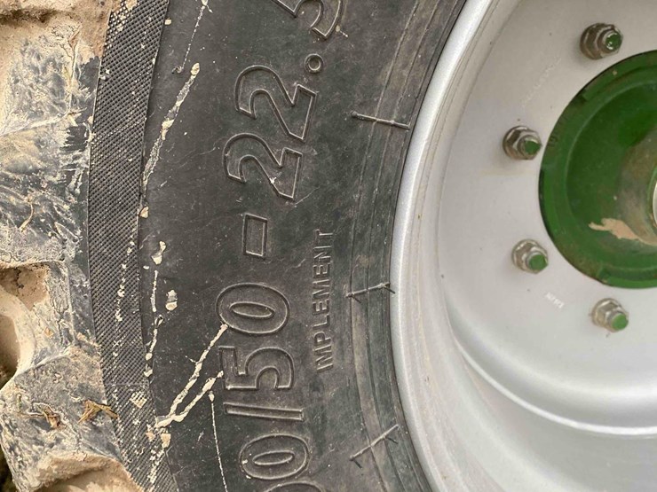 mchale-750-v6-round-baler,-image-28