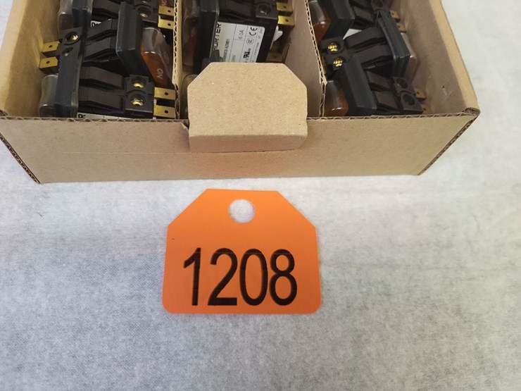 (15)-schurter-6-amp-240-volt-single-phase-breakers---tag-#1208-image-2