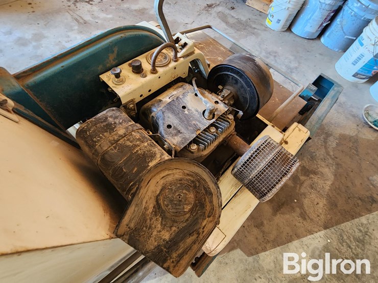 tennant-42hd-power-sweeper-image-8