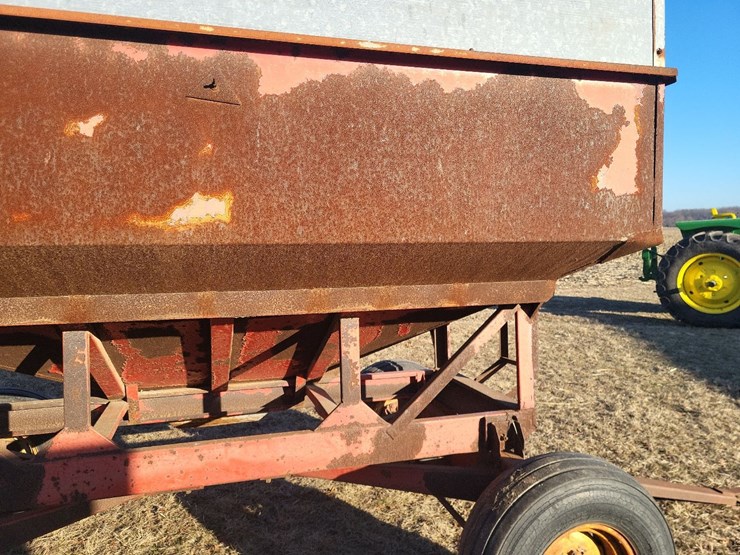 hopper-wagon-w/running-gear-image-32