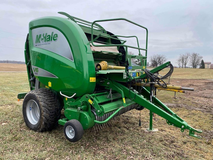 mchale-750-v6-round-baler,-image-2