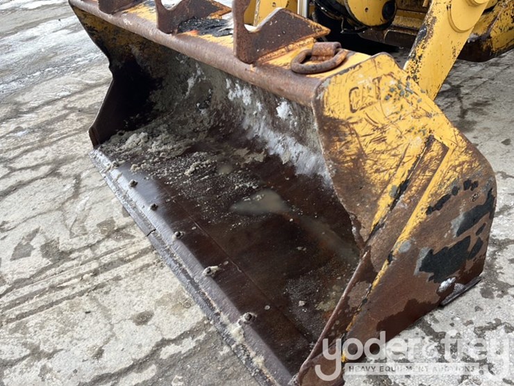 2011-caterpillar-420e-image-13