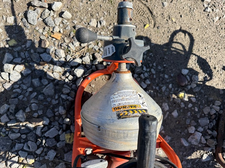 #28201-•-lot-of-(2)-roto-rooters-&-wheel-chair-lift-inv#-28201-image-11