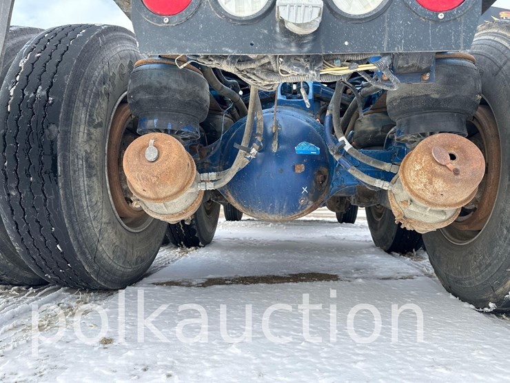 2015-kenworth-t880-image-10