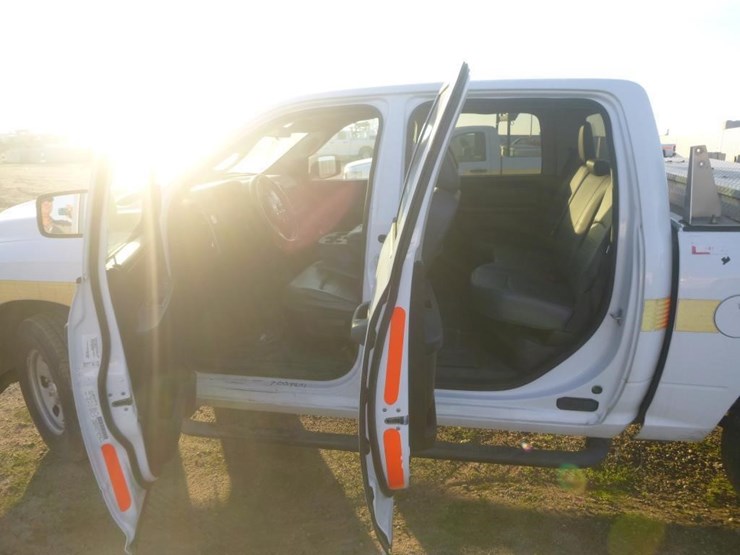 2014-dodge-1500-image-6