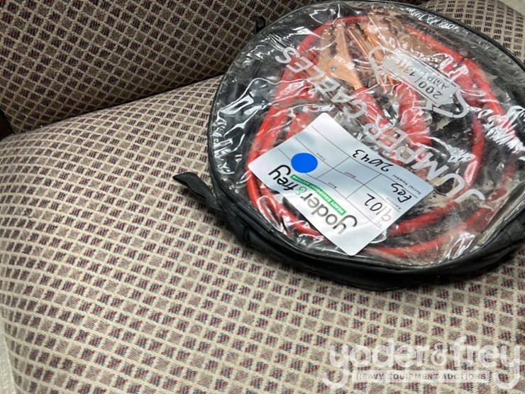 jumper-cables-200-amp-13'-image-3