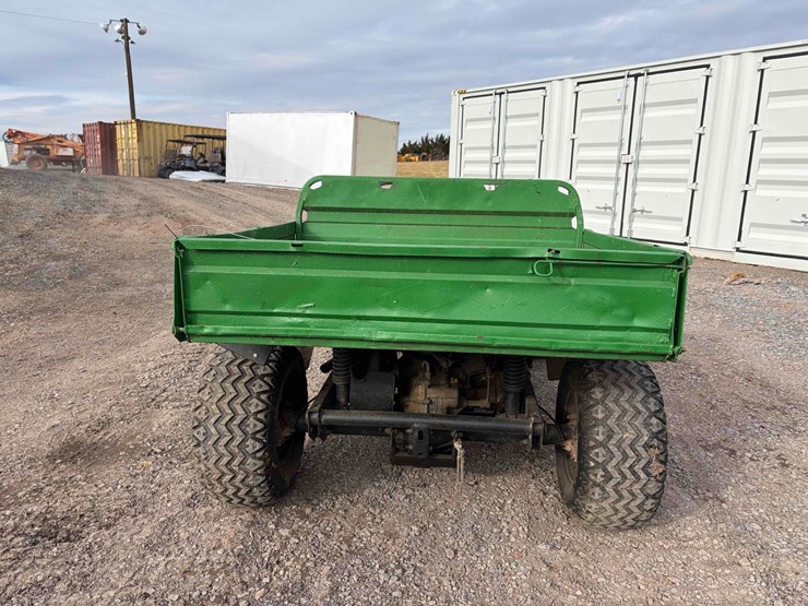 john-deere-gator-image-4