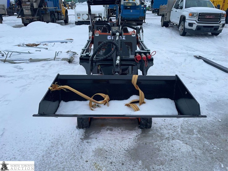 2026-unused-captok-ck36c-tracked-mini-skid-steer-image-8