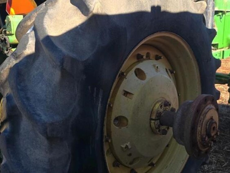 john-deere-4955-image-8