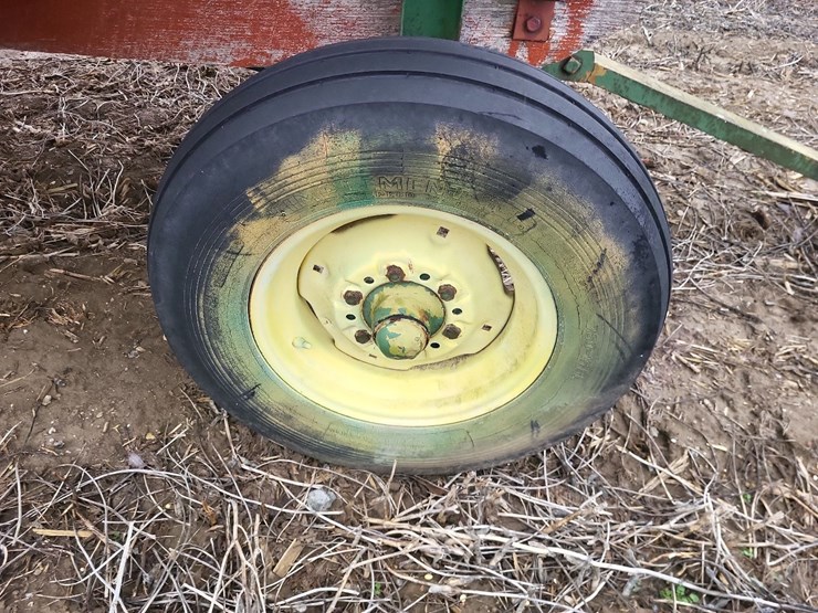 hopper-wagon-w/running-gear-image-12