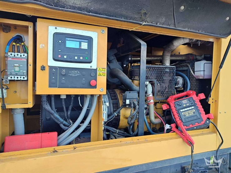2008-caterpillar-72kw-standby-generator-image-5