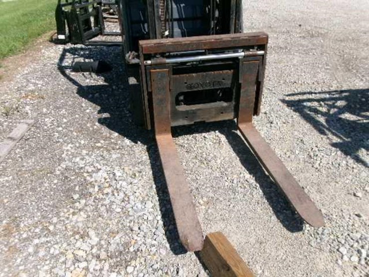 2012-ford-f650-image-11