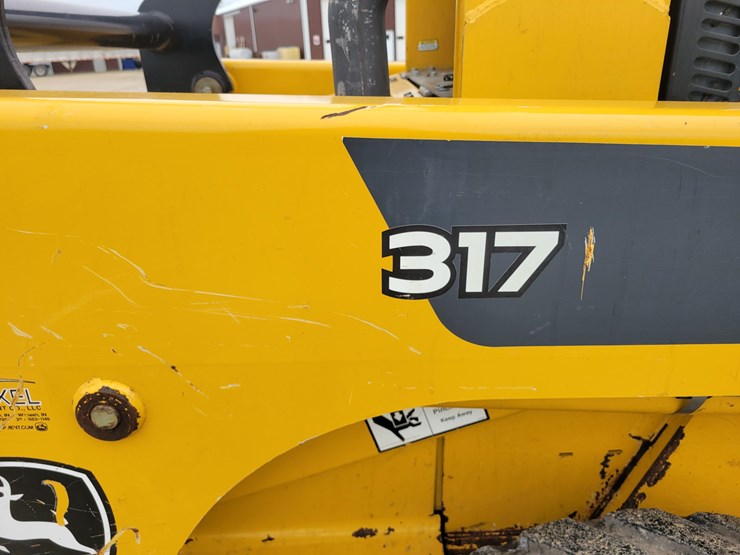 2007-john-deere-317-image-8
