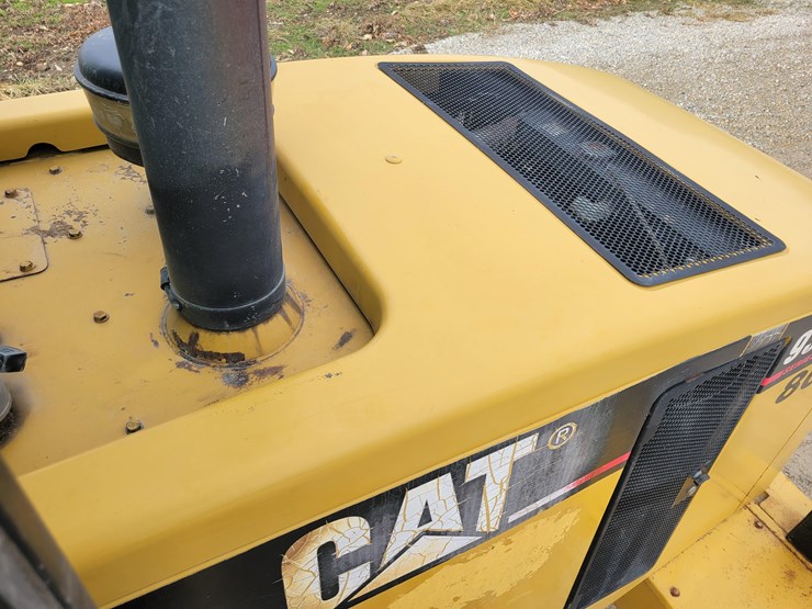 2004-caterpillar-938g-image-25