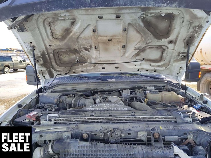 2009-ford-f550-image-25