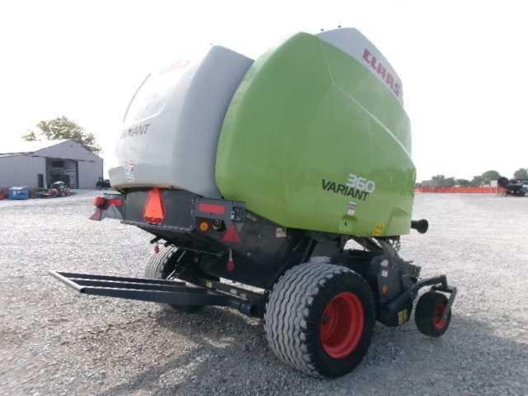 2014-claas-variant-360-image-9