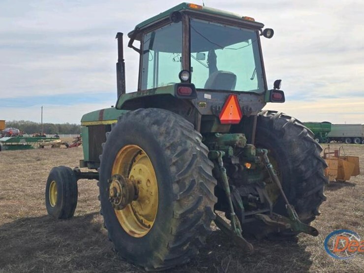 john-deere-4640-image-14