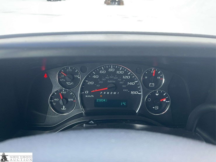 2016-chevrolet-express-s/a-ambulance-image-18