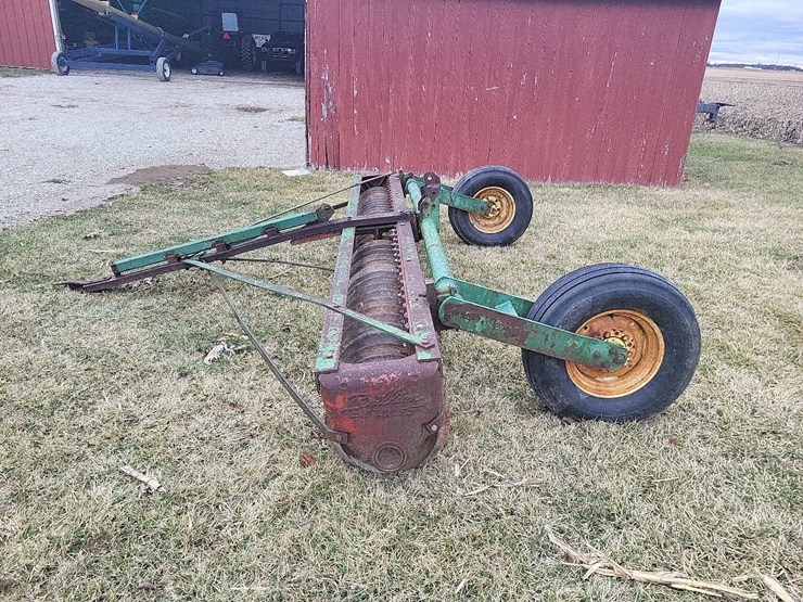 brillion-cultipacker-w/transport-wheels-image-2