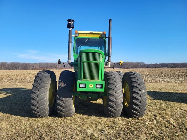 john-deere-7520-image-10