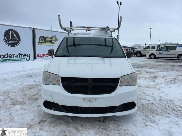 2014-ram-c/v-tradesman-image-5