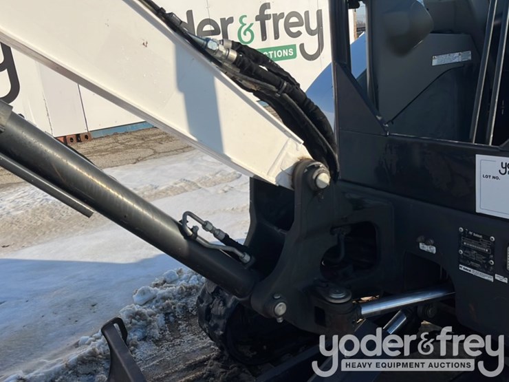 2021-bobcat-e35-image-14