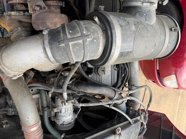 2007-kenworth-t600-image-16