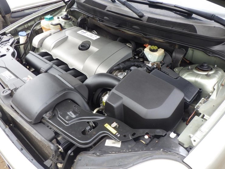 2008-volvo-xc90-image-10