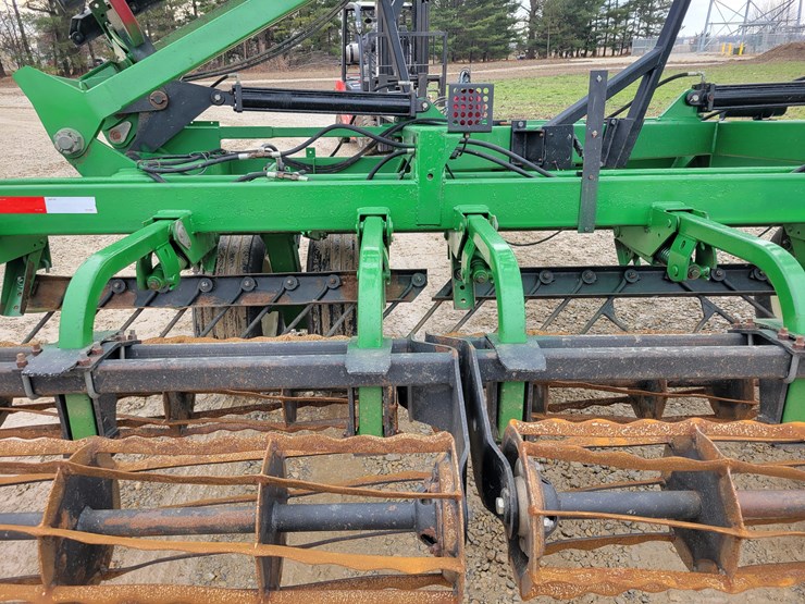 2014-unverferth-1225-image-10