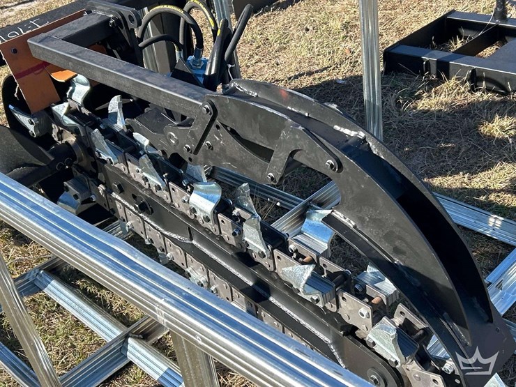 2025-hydraulic-trencher-skid-steer-attachment-image-6