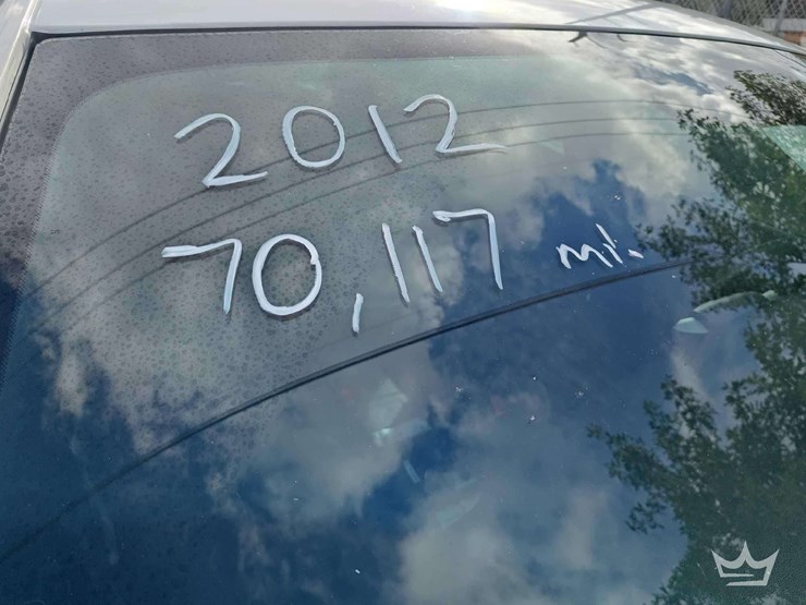 2012-dodge-charger-sedan-image-40