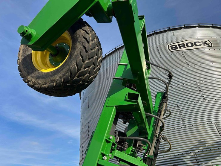 2013-john-deere-1990ccs-image-11