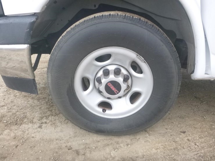 2021-gmc-3500-image-18