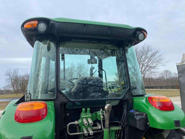 2013-john-deere-5085m-image-27