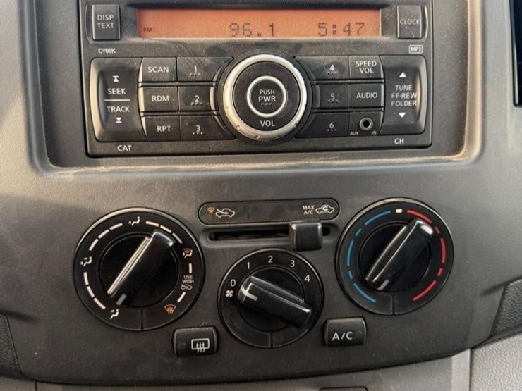 2017-chevrolet-city-express-image-12