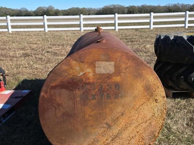 250-gal-fuel-tank-image-3