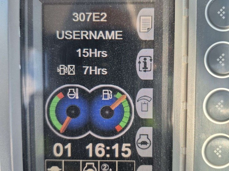 2017-caterpillar-307e2-image-36