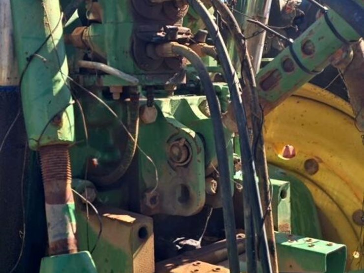 john-deere-740-image-15