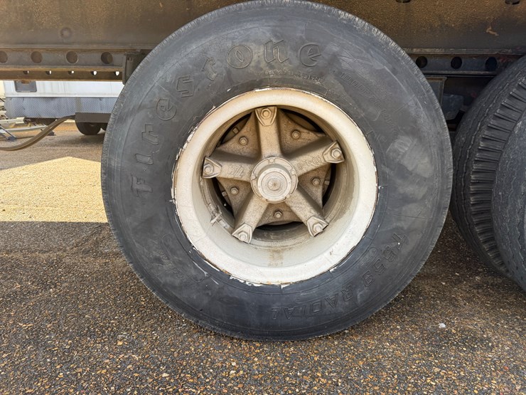 trailmobile-flatbed-image-6