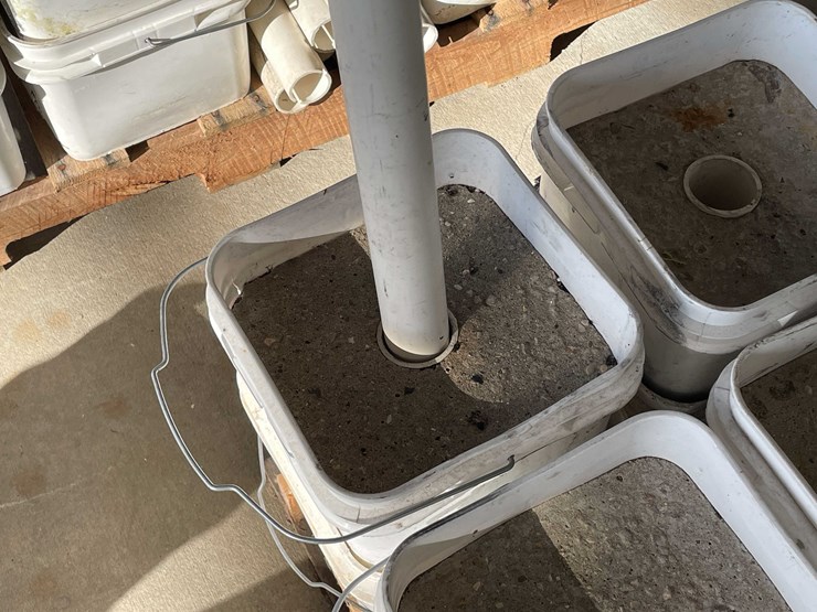 #2787-•-portable-safety-barrier-image-8