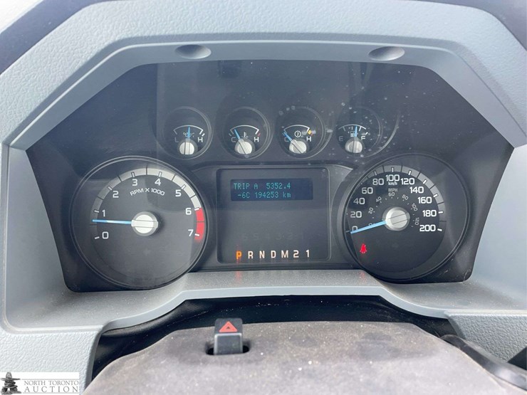 2012-ford-f350-image-14