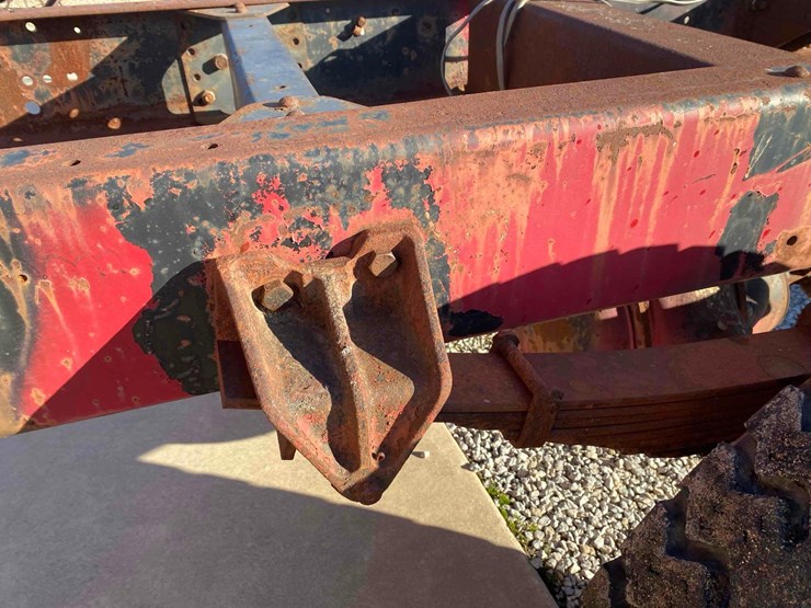 1970-international-2010a-fleetstar-firetruck-image-20