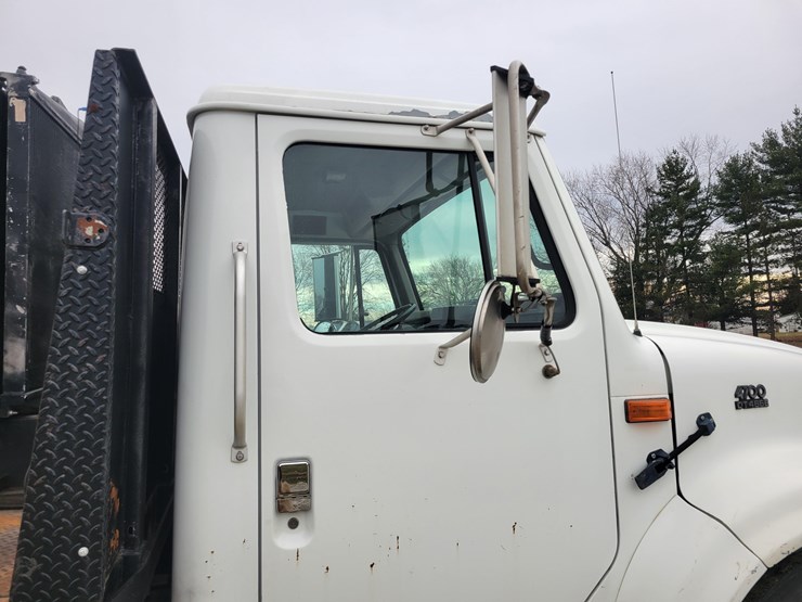 2000-case-ih-4700-image-22