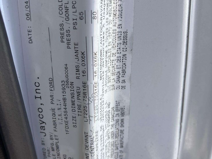 2004-ford-e450-image-6