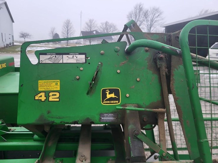 john-deere-348-image-23