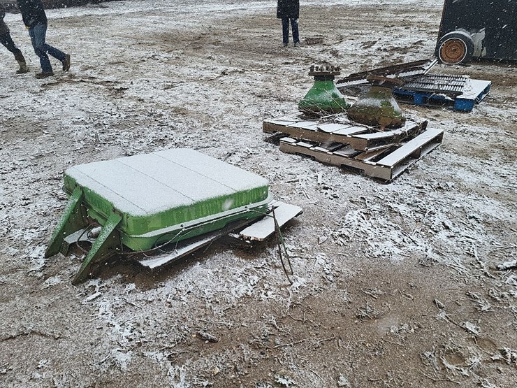 john-deere-4400-combine-parts-image-5