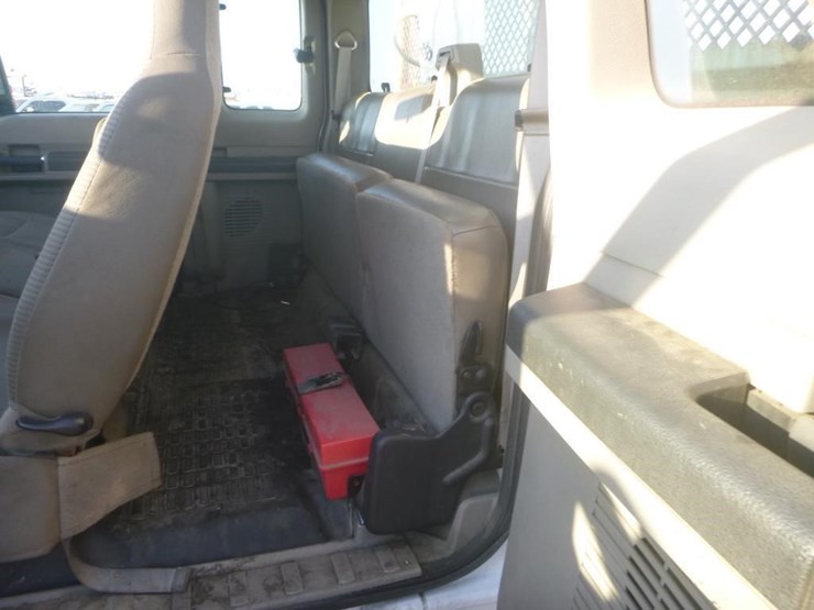 2008-ford-f450-image-10