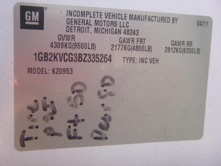 2011-chevrolet-2500-image-22