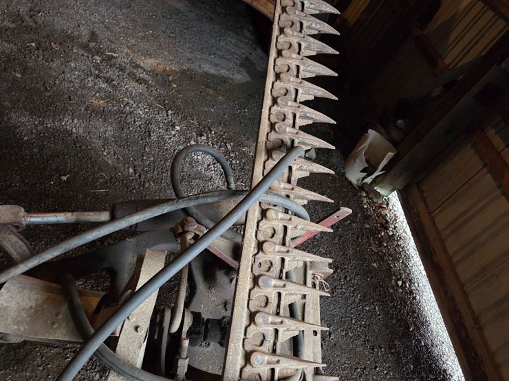 7'-mounted-sickle-bar-mower-image-12